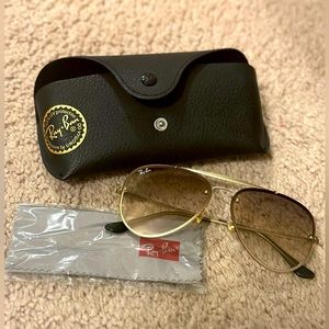 Ray Ban Gold Aviator sunglasses